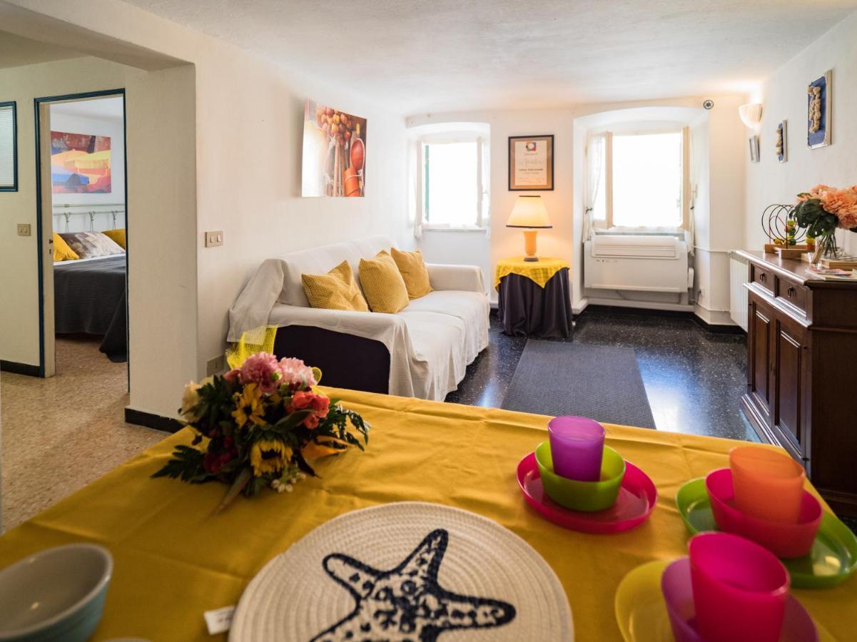 Mainetta Sea View Apartment With Ac Vernazza Eksteriør billede