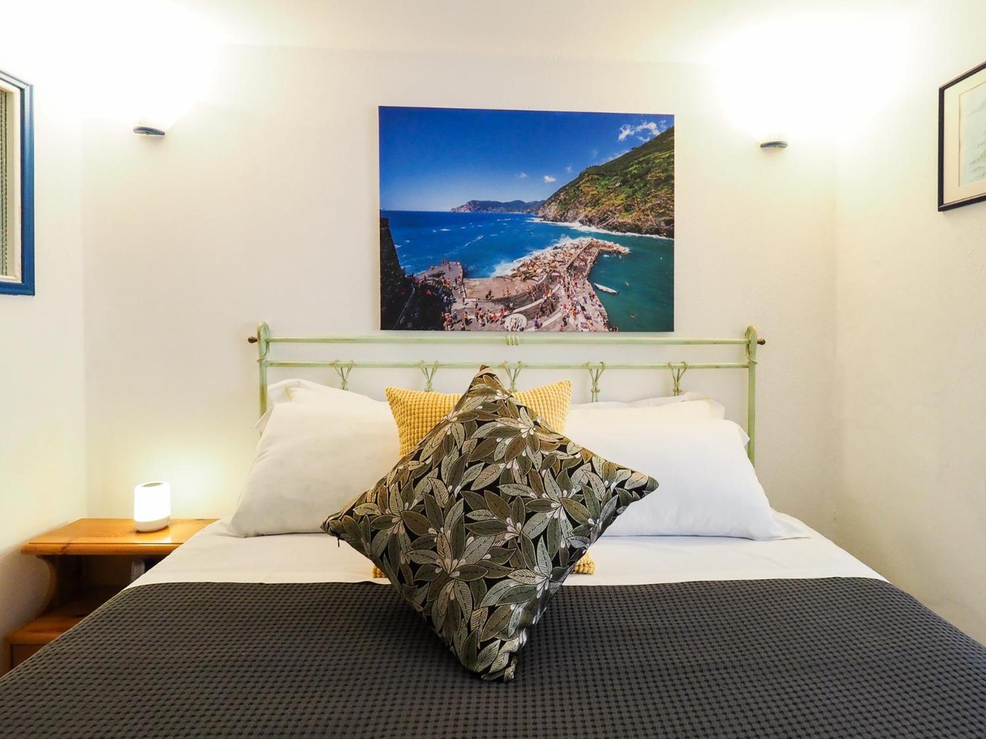 Mainetta Sea View Apartment With Ac Vernazza Eksteriør billede