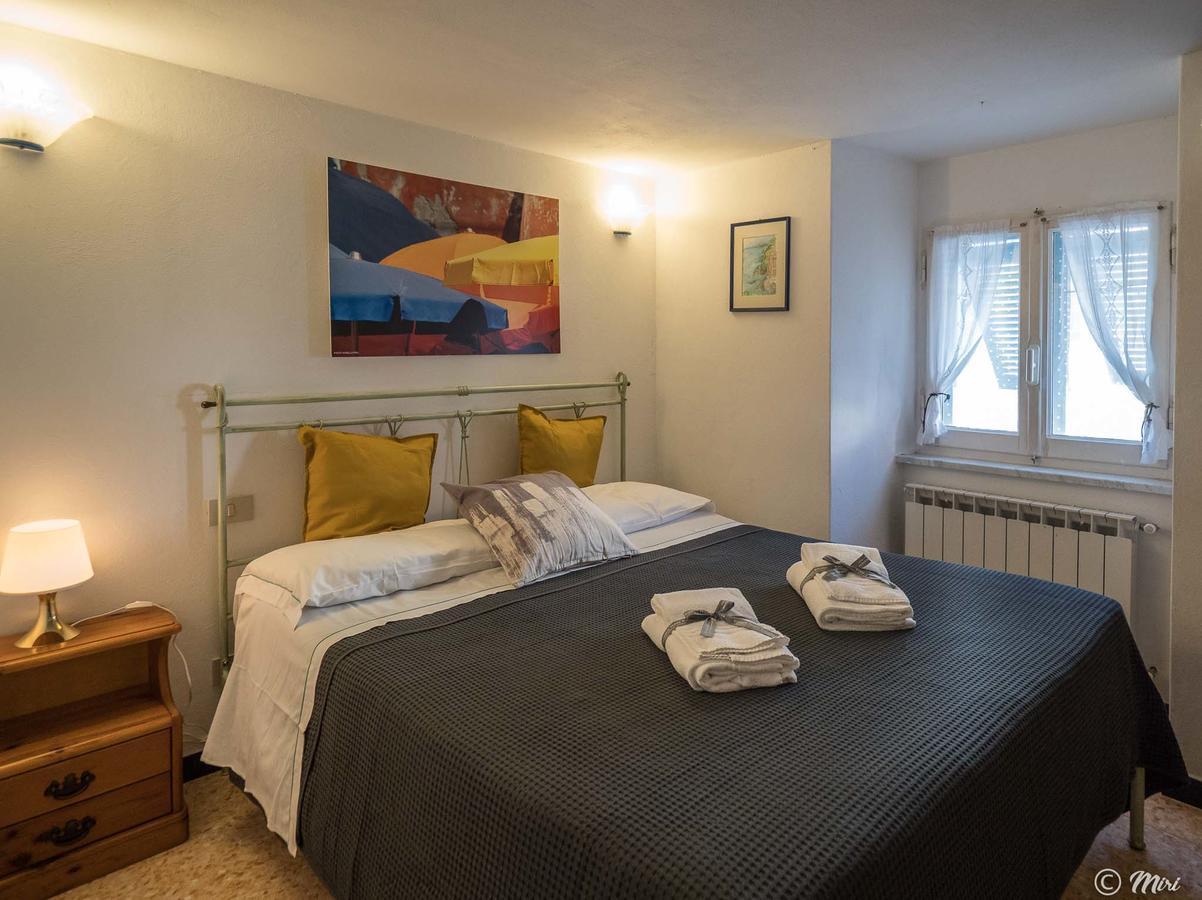 Mainetta Sea View Apartment With Ac Vernazza Eksteriør billede